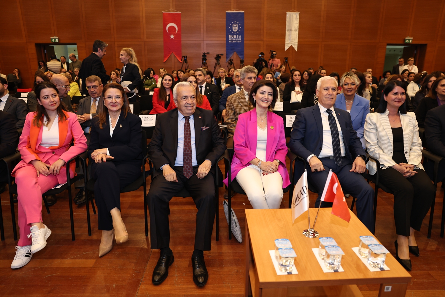 Başkan Şadi Özdemir Nilüfer’de Kadına Bakış Açısını Anlattı (1)