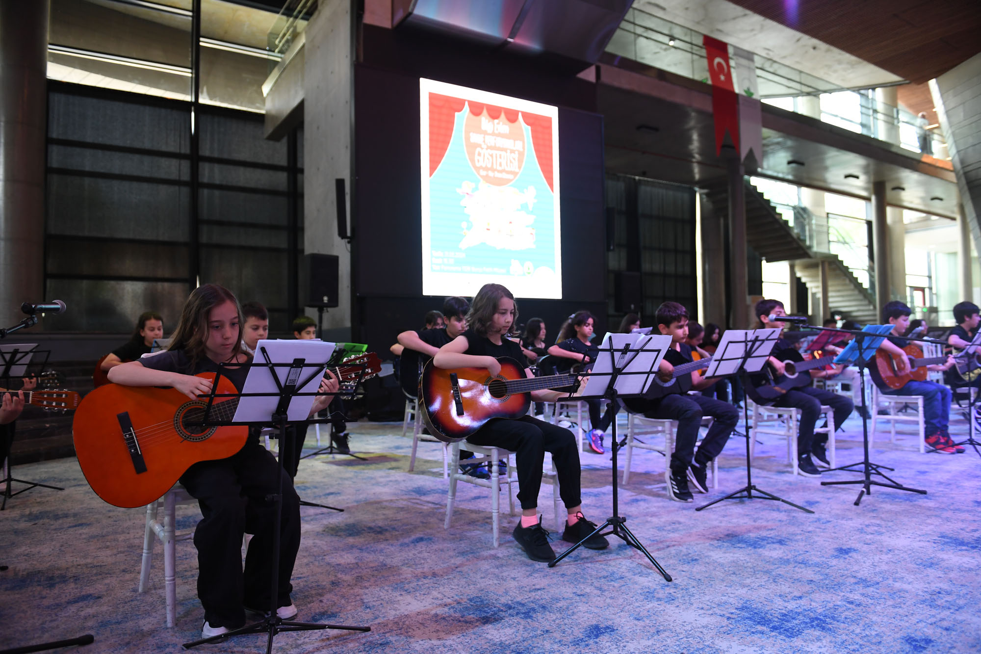 Bilgi Evleri Öğrencilerinden Yetenek Dolu Gösteri (4)