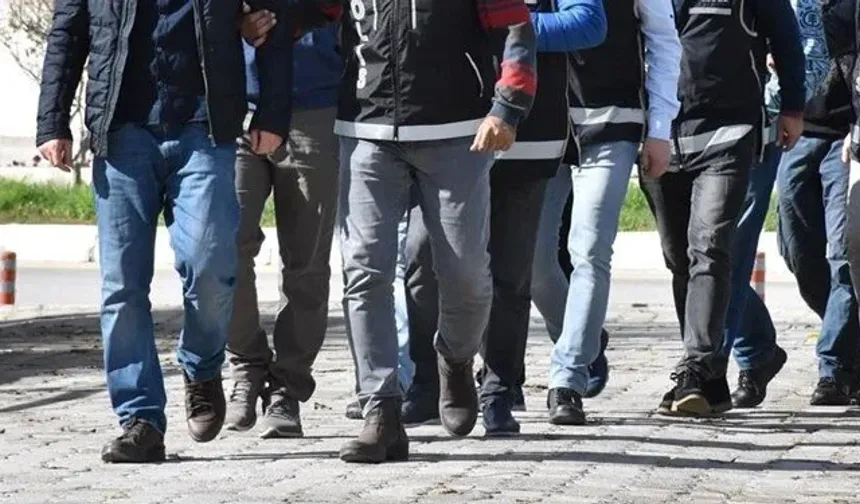 Bursa merkezli 8 ilde operasyon: 42 örgüt üyesi yakalandı